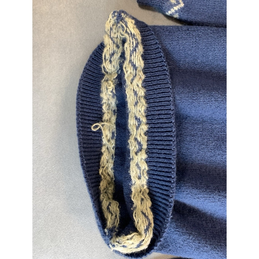 Vintage Maurtua Norwegian Sweater Hand Knit Norway Wool Shrunken Small - Picture 3 of 6